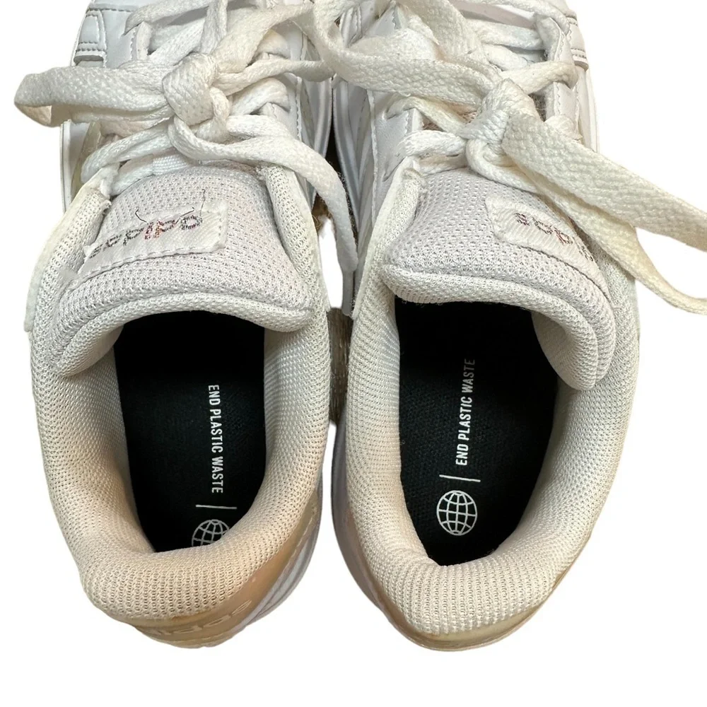 Adidas Girls White Tennis Shoes 1 - Picture 6 of 11
